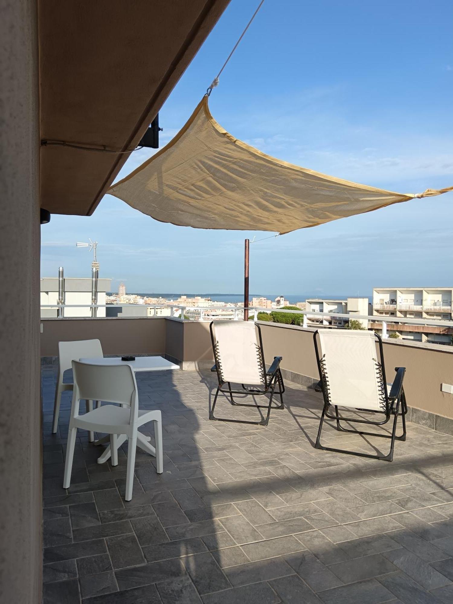 Апартаменты Terrazza Delle Rose Неттуно Экстерьер фото